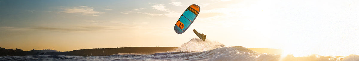 Kitesurfing