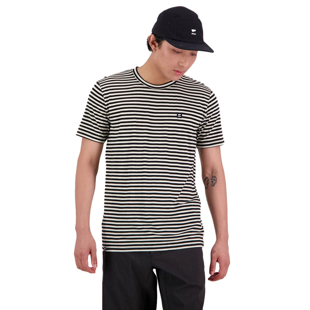 Icon - T-Shirt