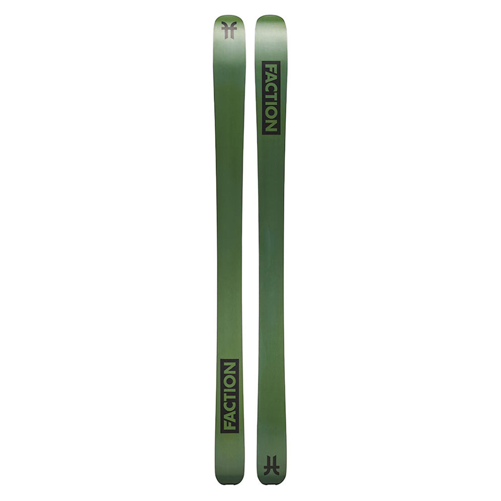 Agent 2 24/25 - Skis
