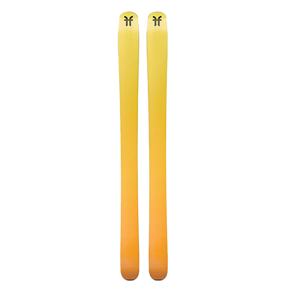 Dancer 4 25/26 - Skis