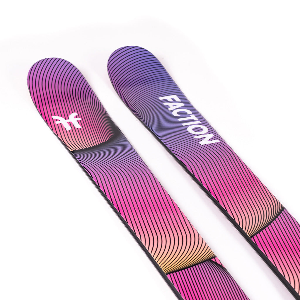 Studio 0 25/26 - Skis