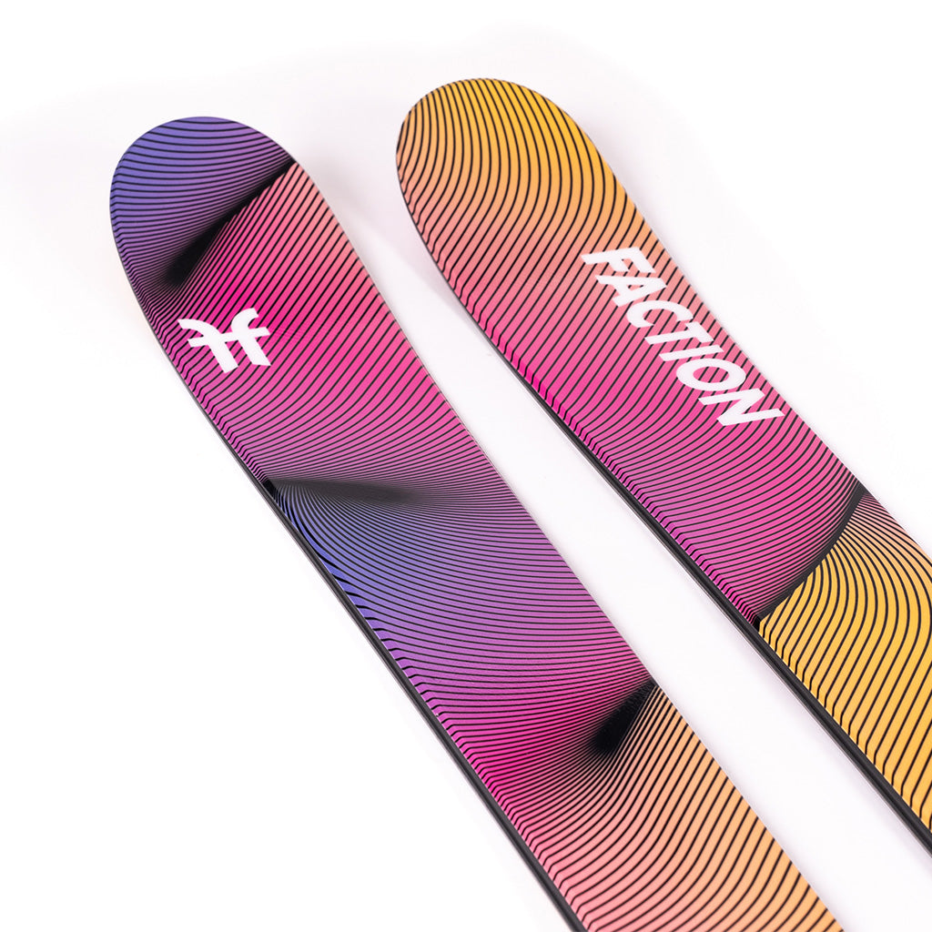 Studio 2 25/26 - Skis