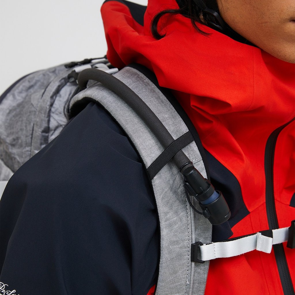 40Y Vertical ALUULA Graflyte™ Ski 25L - Backpack