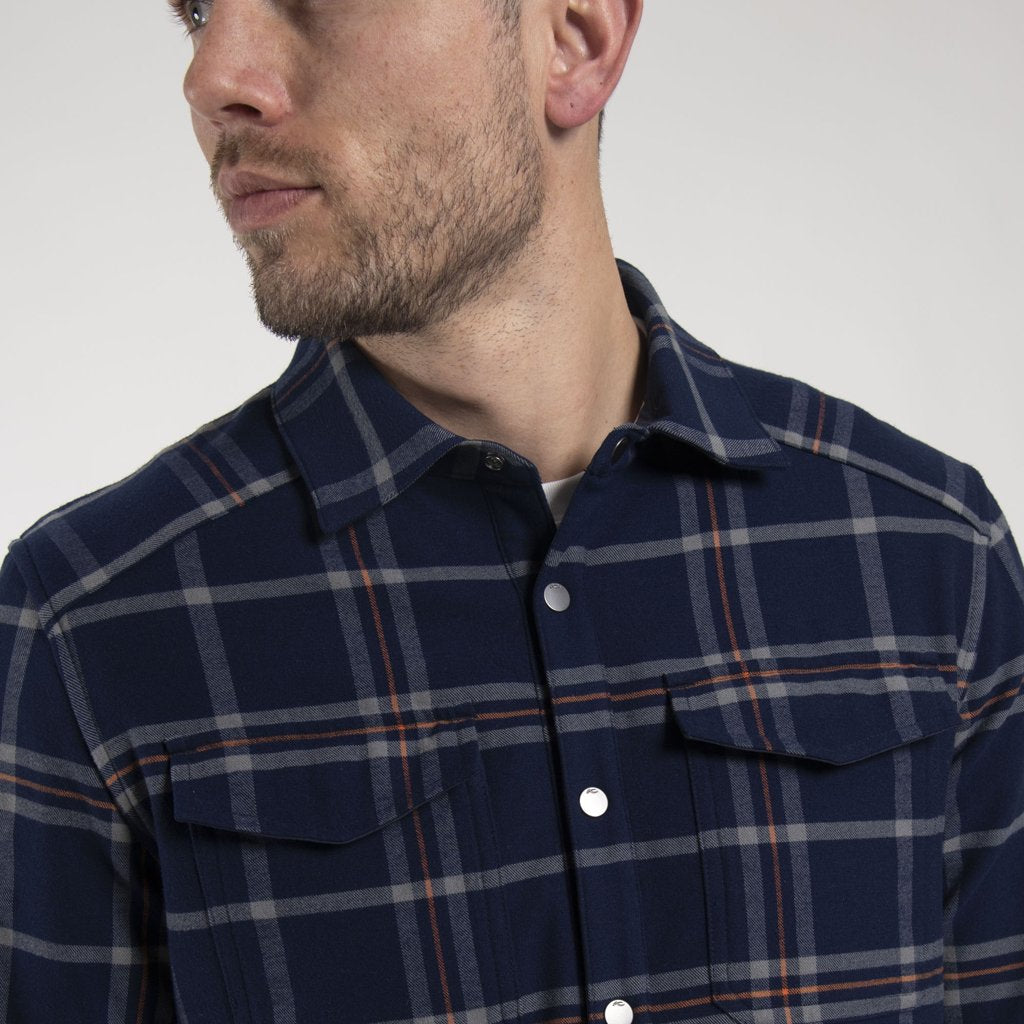 Mountain Warm - Shirts
