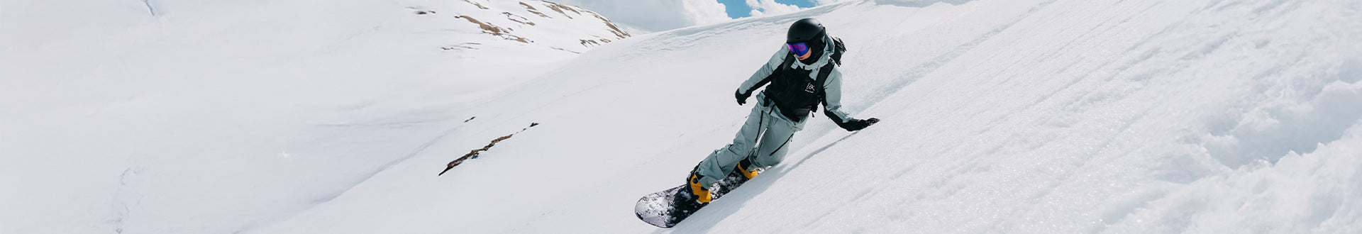 Bags for snowboarding