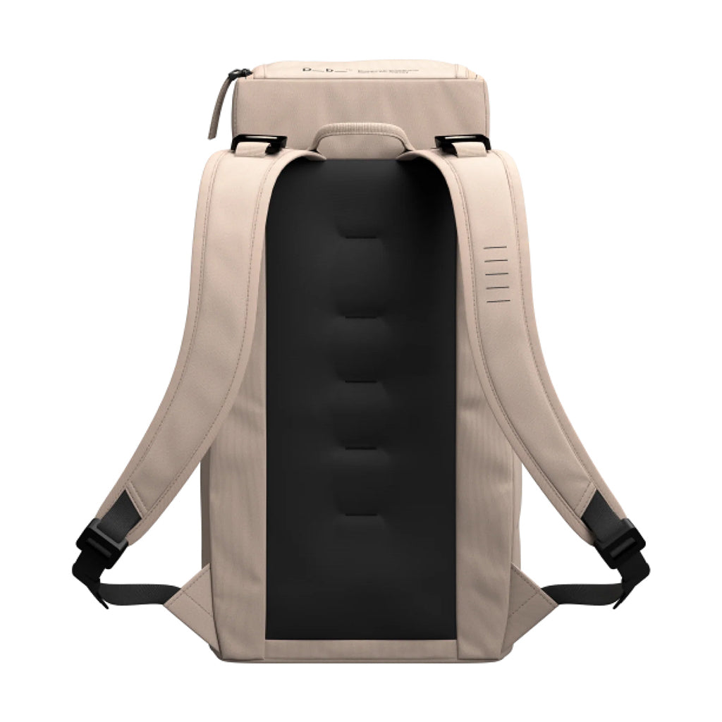 Hugger Backpack 20L - Backpack