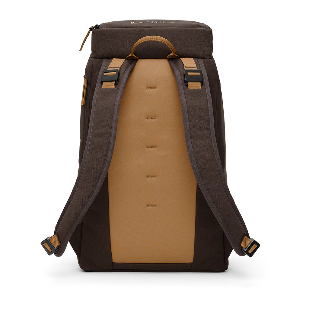 Hugger Backpack 25L - Backpack