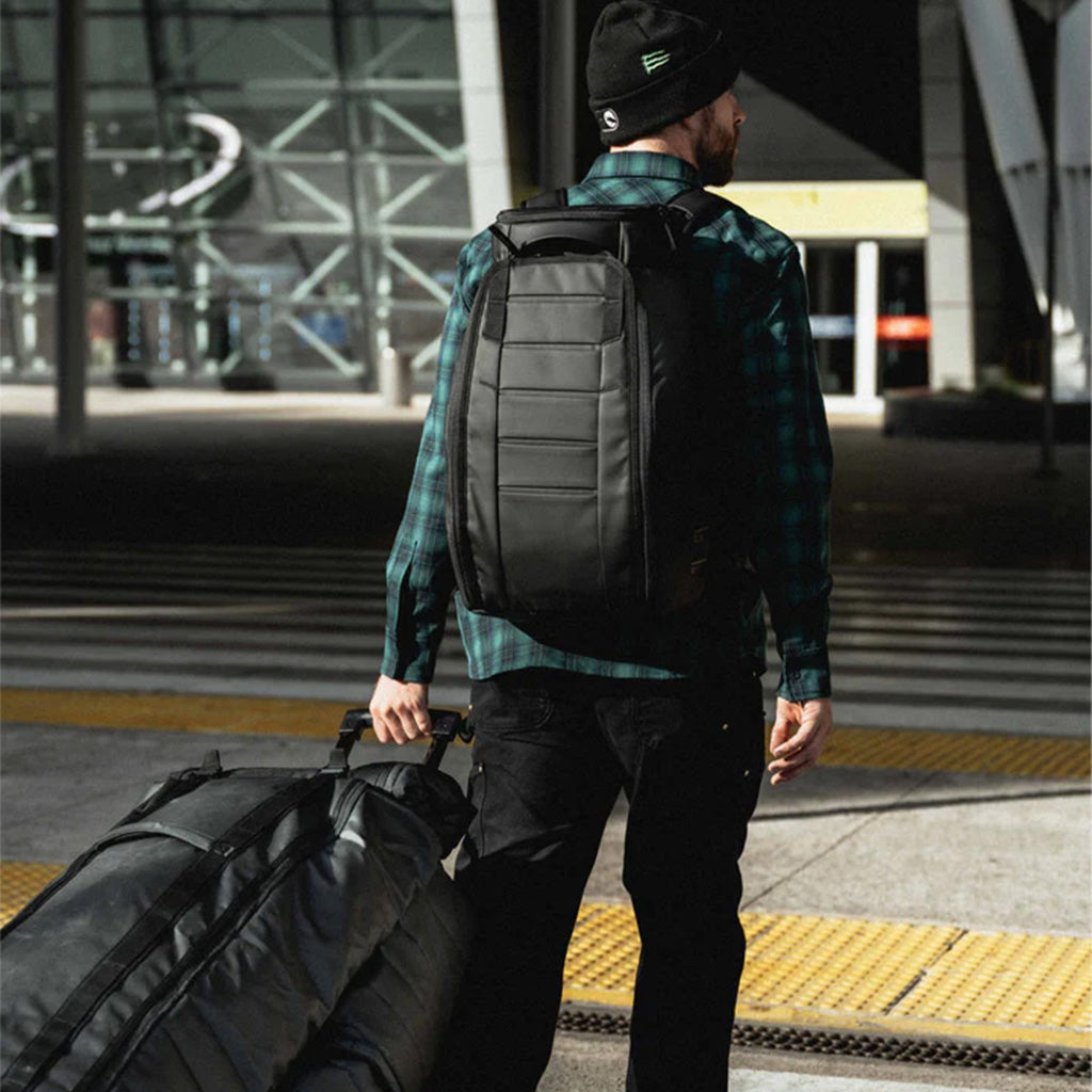 Hugger 30L - Backpack