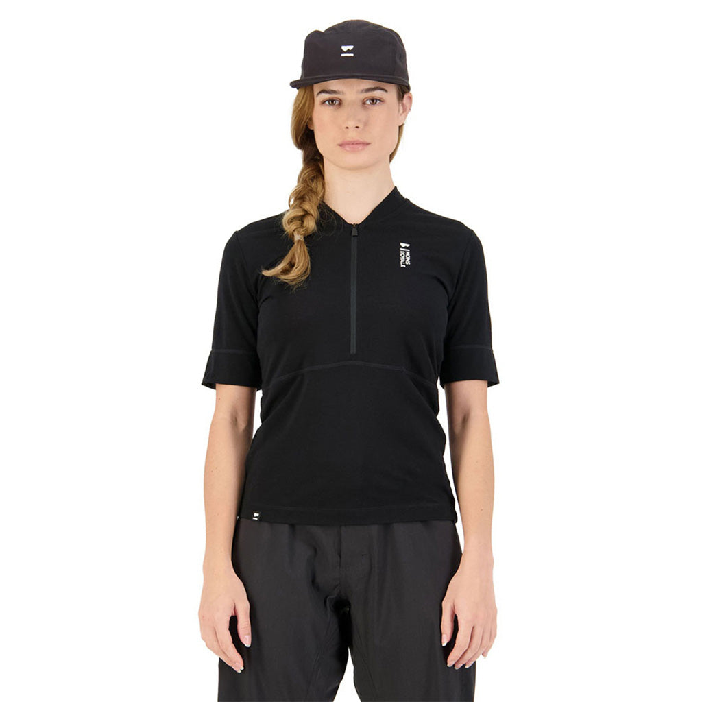 Cadence Half Zip - T-Shirt