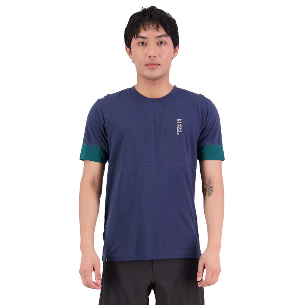 Cadence - T-Shirt