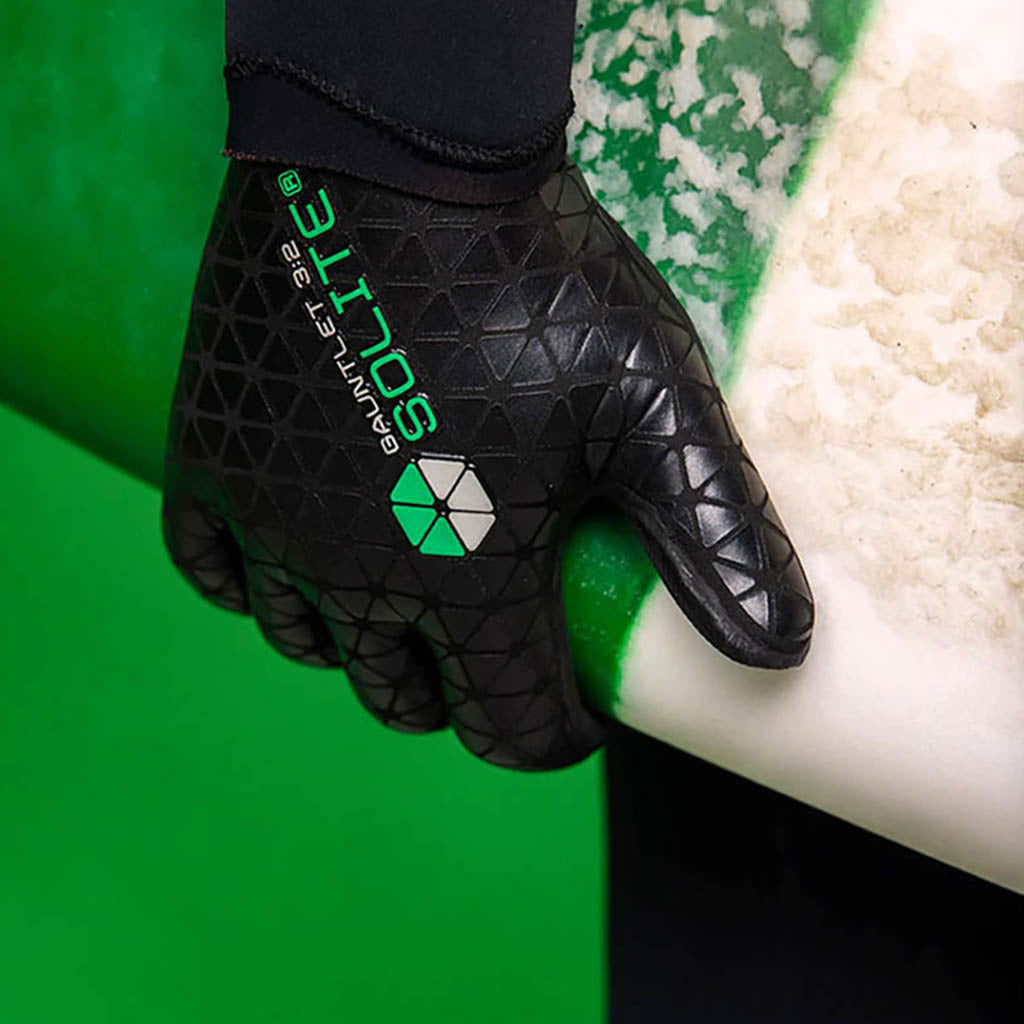 3:2 Gauntlet - Neoprene Gloves