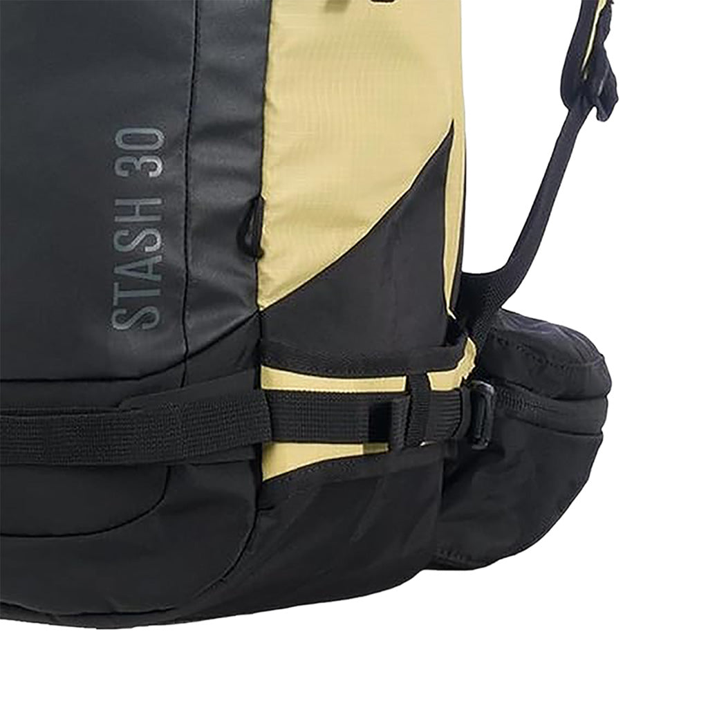 Stash 30 - Avalanche Equipment