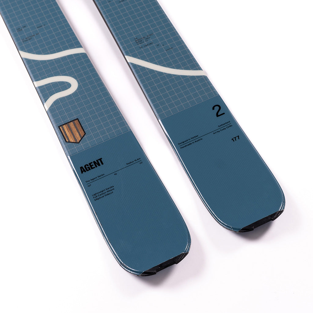 Agent 2 25/26 - Skis
