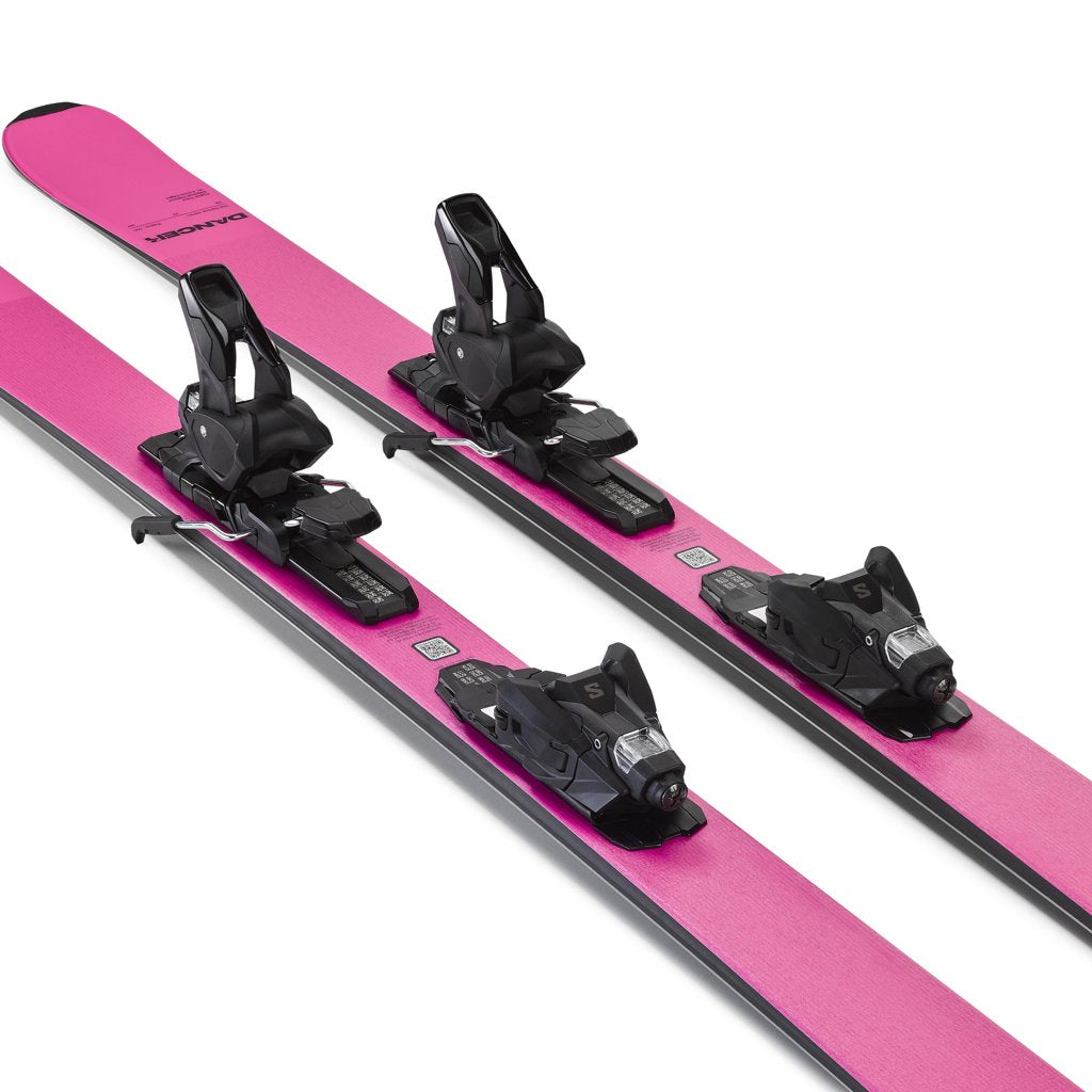 Dancer 79 SYS 26/27 + Strive 11 - Skis